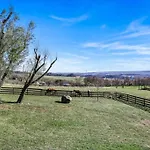 Paceful & Stylish Rural Retreat