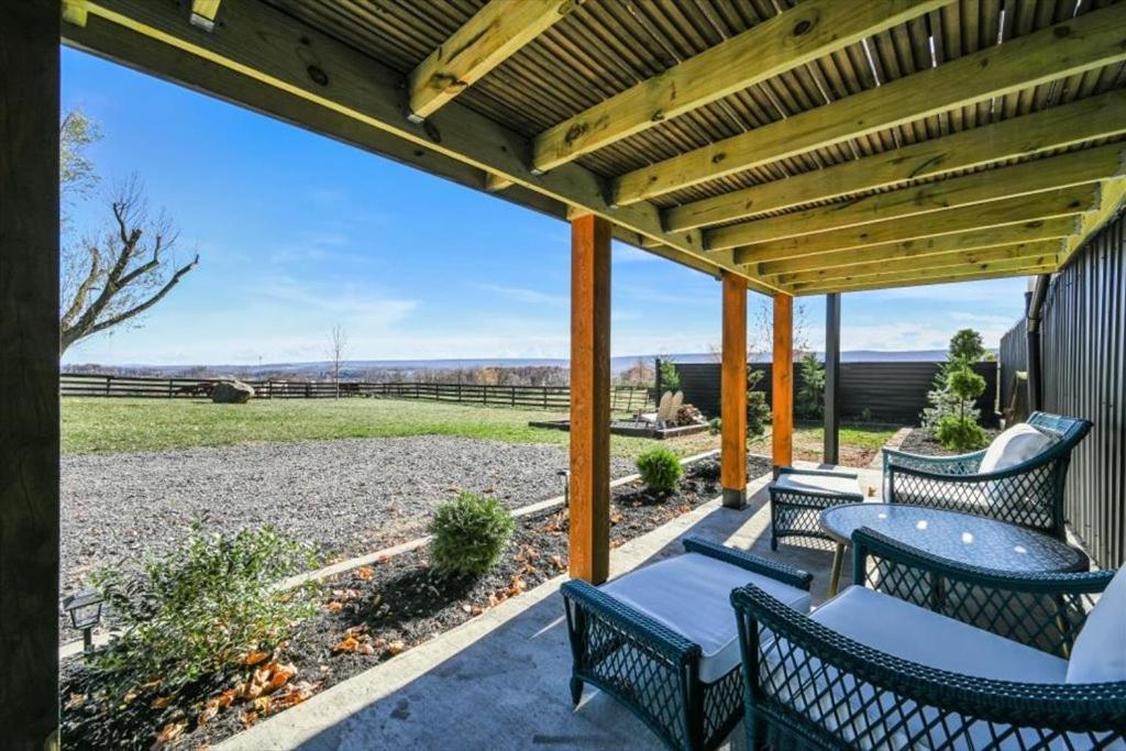 Paceful & Stylish Rural Retreat