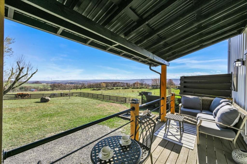 Paceful & Stylish Rural Retreat